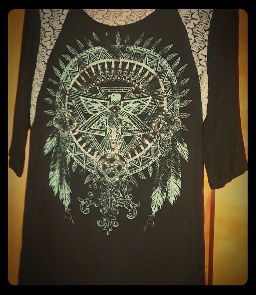 Graphic top